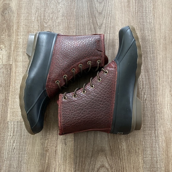 New! Sperry ‘Saltwater’ Men’s Duck Boots - Picture 3 of 6